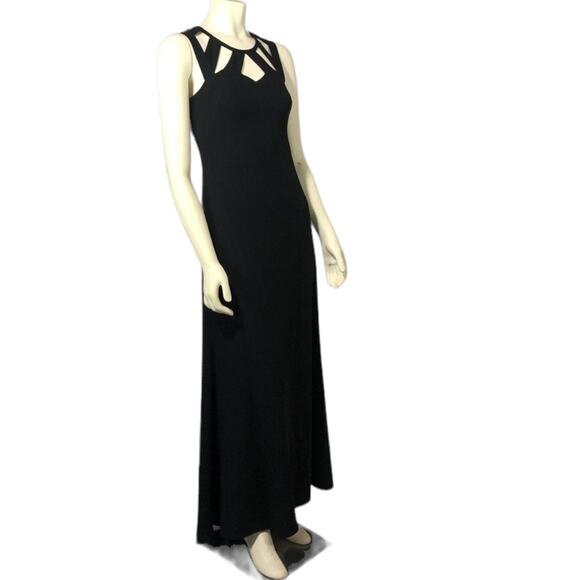 Vera Wang Black Long Gown Cut Out Neckline sleeveless train on back size 2 - Picture 2 of 11